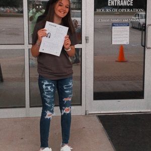 Meet your Posher, Olivia